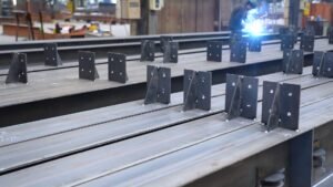 imgi_68_1757320998823597719692423168